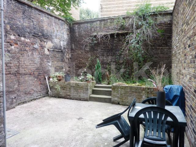 			LOCATION LOCATION LOCATION!, 1 Bedroom, 1 bath, 1 reception Flat			 Marchmont  Street, RUSSELL SQUARE 